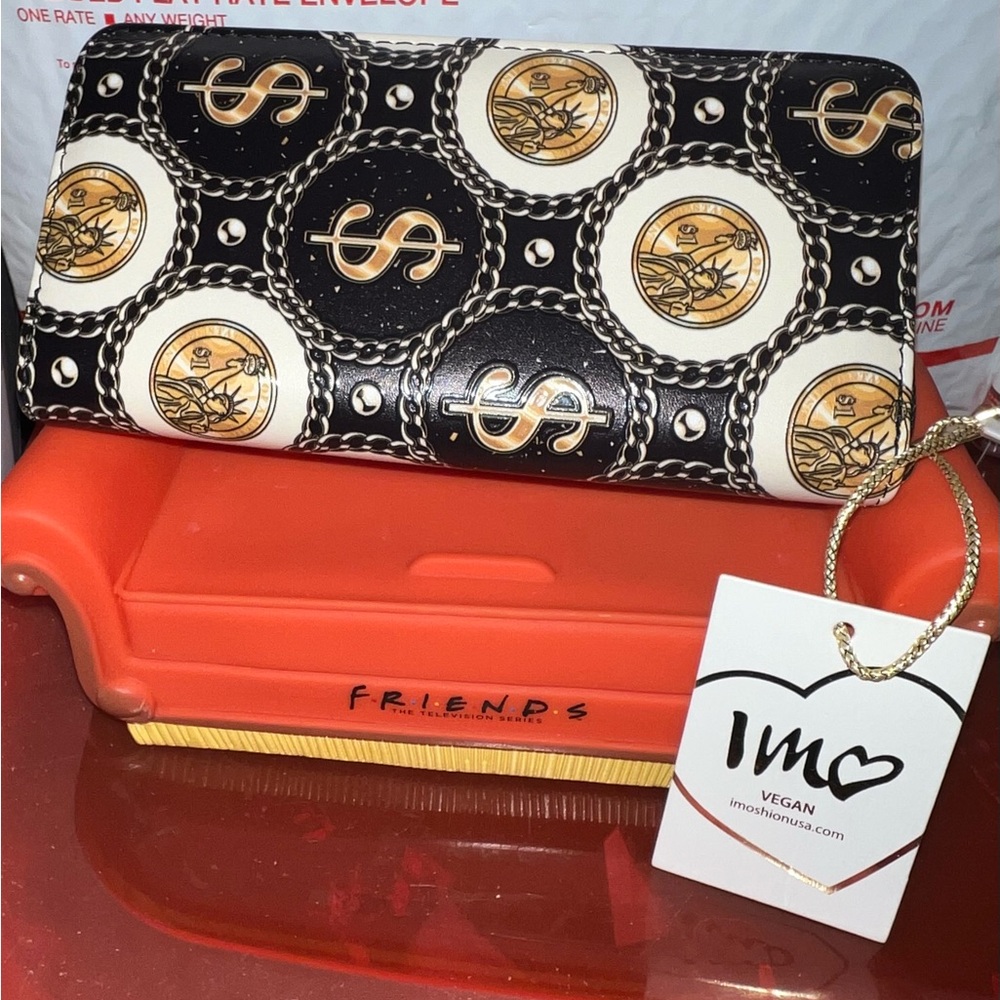 NWT Imoshion Zip Around Wallet